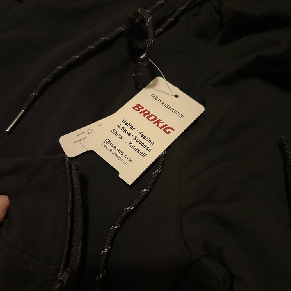 Sweats - Picture 2 of 4